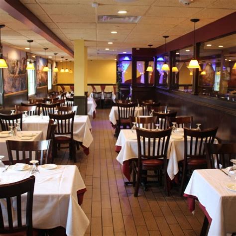 restaurants near commack ny